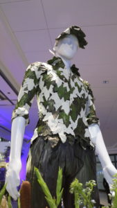 untuckit-creatig-floral-dress